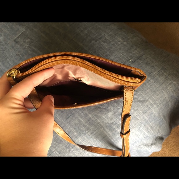 Michael Kors Crossbody - Picture 3 of 7